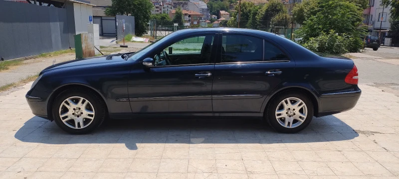 Mercedes-Benz E 320, снимка 4 - Автомобили и джипове - 47440802