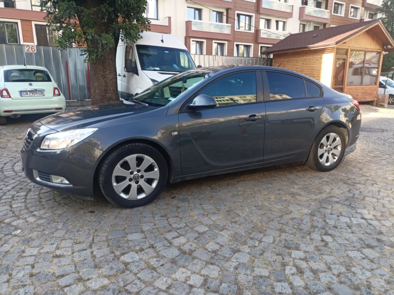 Opel Insignia, снимка 4 - Автомобили и джипове - 47426400