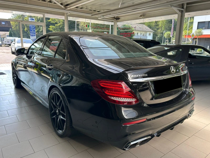 Mercedes-Benz E 63 AMG AMG E63 S 4Matic+ , снимка 4 - Автомобили и джипове - 47142206