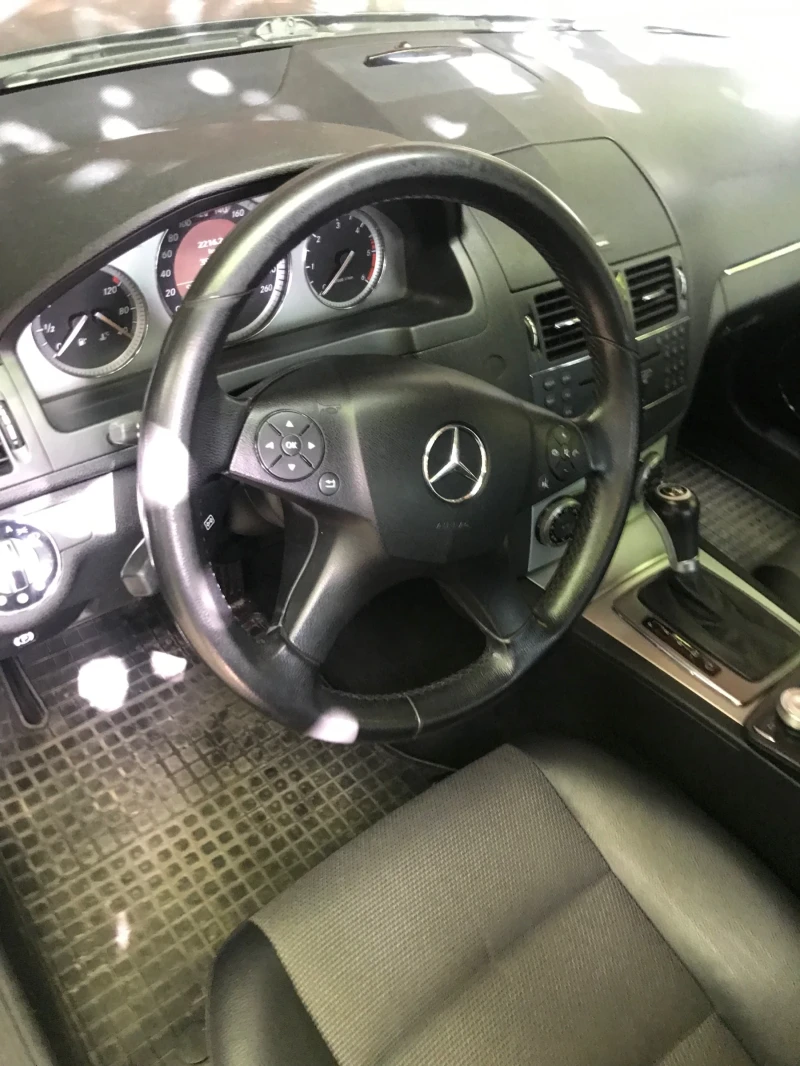 Mercedes-Benz C 220 1, снимка 7 - Автомобили и джипове - 49451387