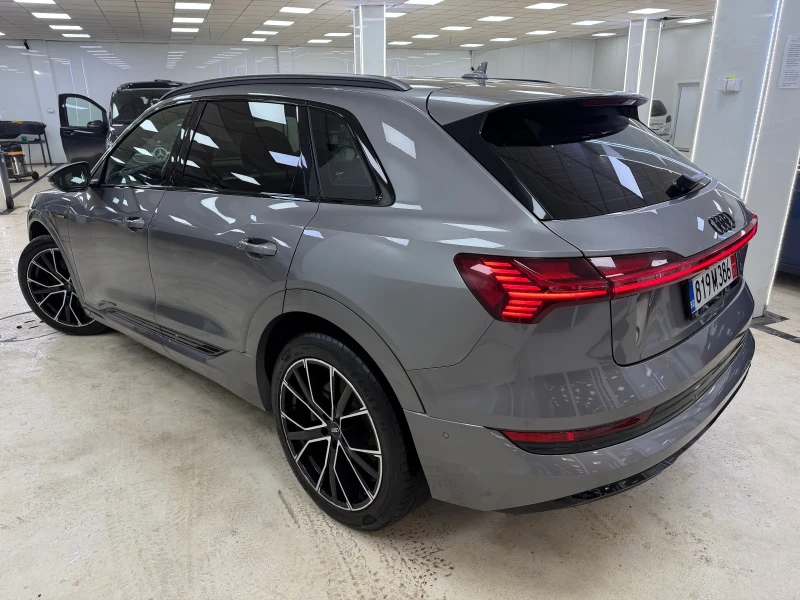 Audi E-Tron 50 SOH 94% Shadоw Line, снимка 5 - Автомобили и джипове - 53092976