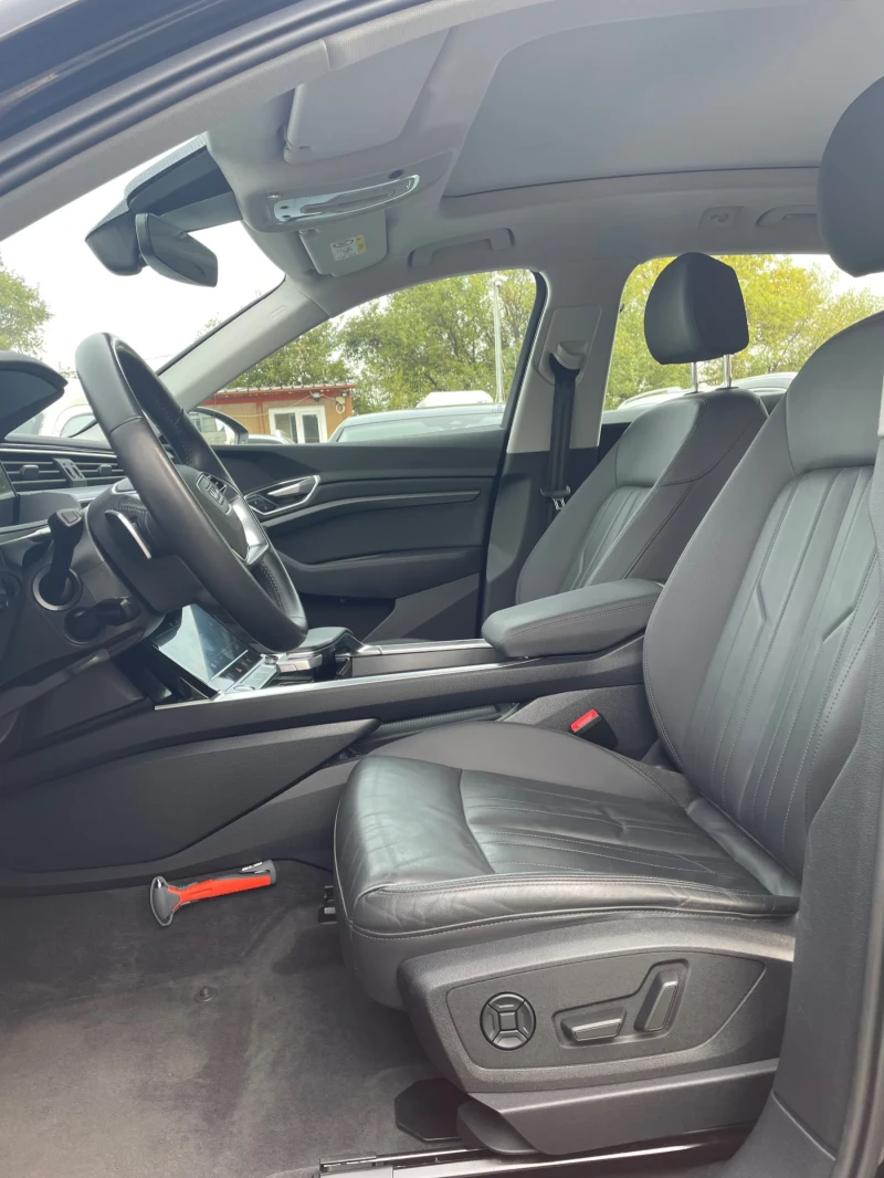Audi E-Tron 50 Quattro, снимка 4 - Автомобили и джипове - 52743800
