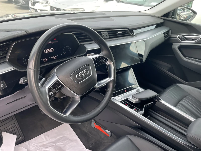 Audi E-Tron 50 Quattro, снимка 3 - Автомобили и джипове - 52743800