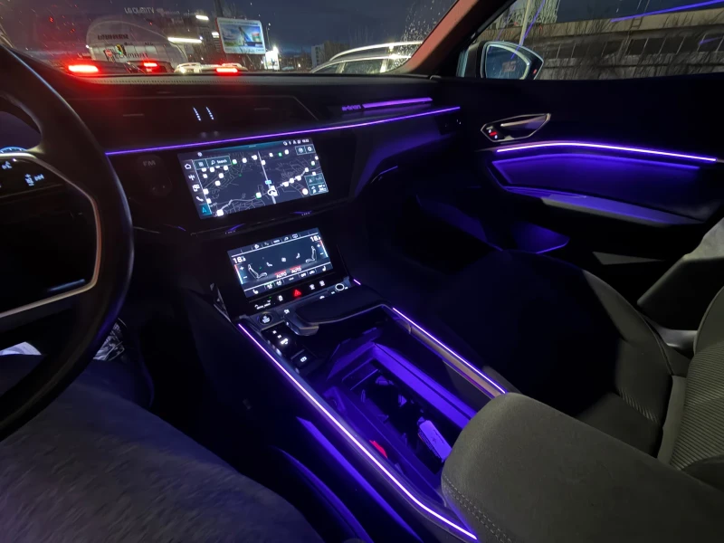 Audi E-Tron 50 SOH 94% Shadоw Line, снимка 13 - Автомобили и джипове - 53092976