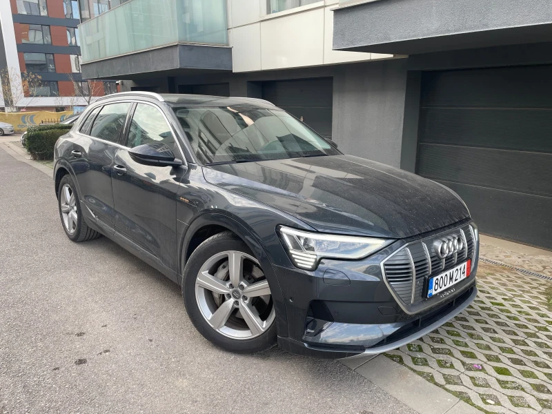 Audi E-Tron S line 50 Гаранция Коледна Цена