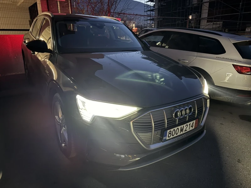 Audi E-Tron S line 50 Гаранция Коледна Цена