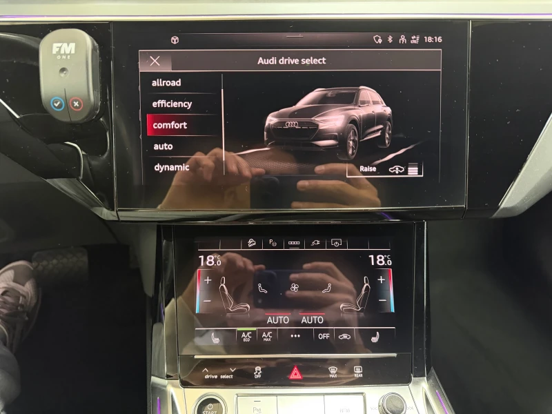 Audi E-Tron 50 SOH 94% Shadоw Line, снимка 15 - Автомобили и джипове - 53092976