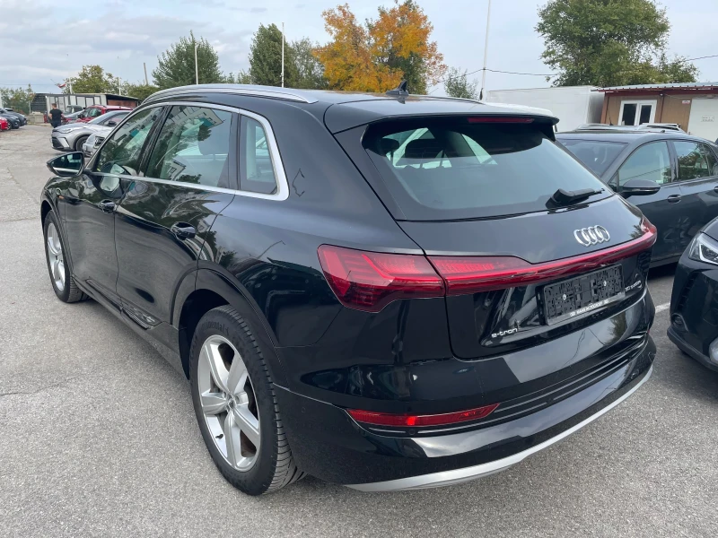 Audi E-Tron 50 Quattro, снимка 2 - Автомобили и джипове - 52743800