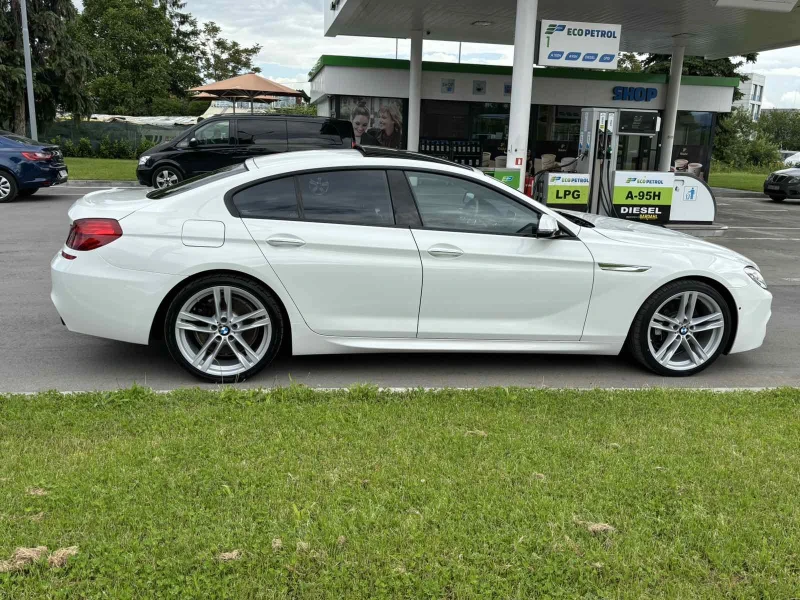 BMW 640 i/ ! 51хил.км ! /ФЕЙСЛИФТ/УНИКАТ, снимка 4 - Автомобили и джипове - 50404184