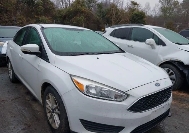 Ford Focus SE, снимка 1 - Автомобили и джипове - 49157398