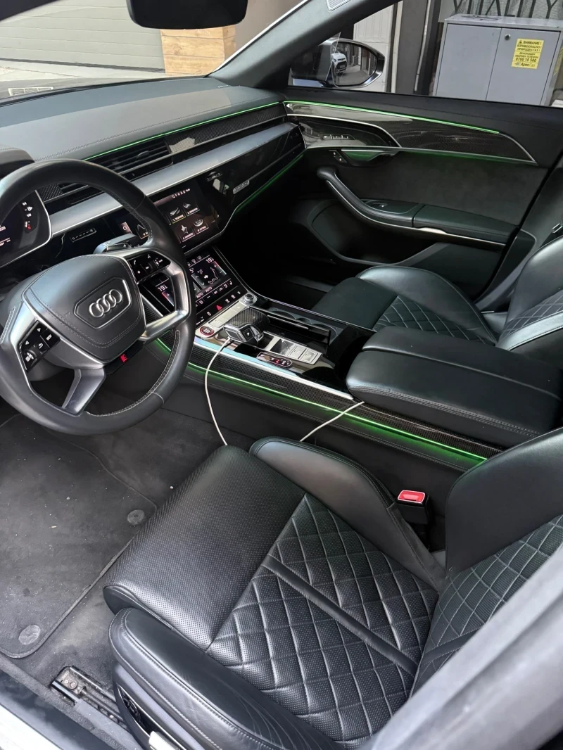 Audi S8, снимка 4 - Автомобили и джипове - 55953687