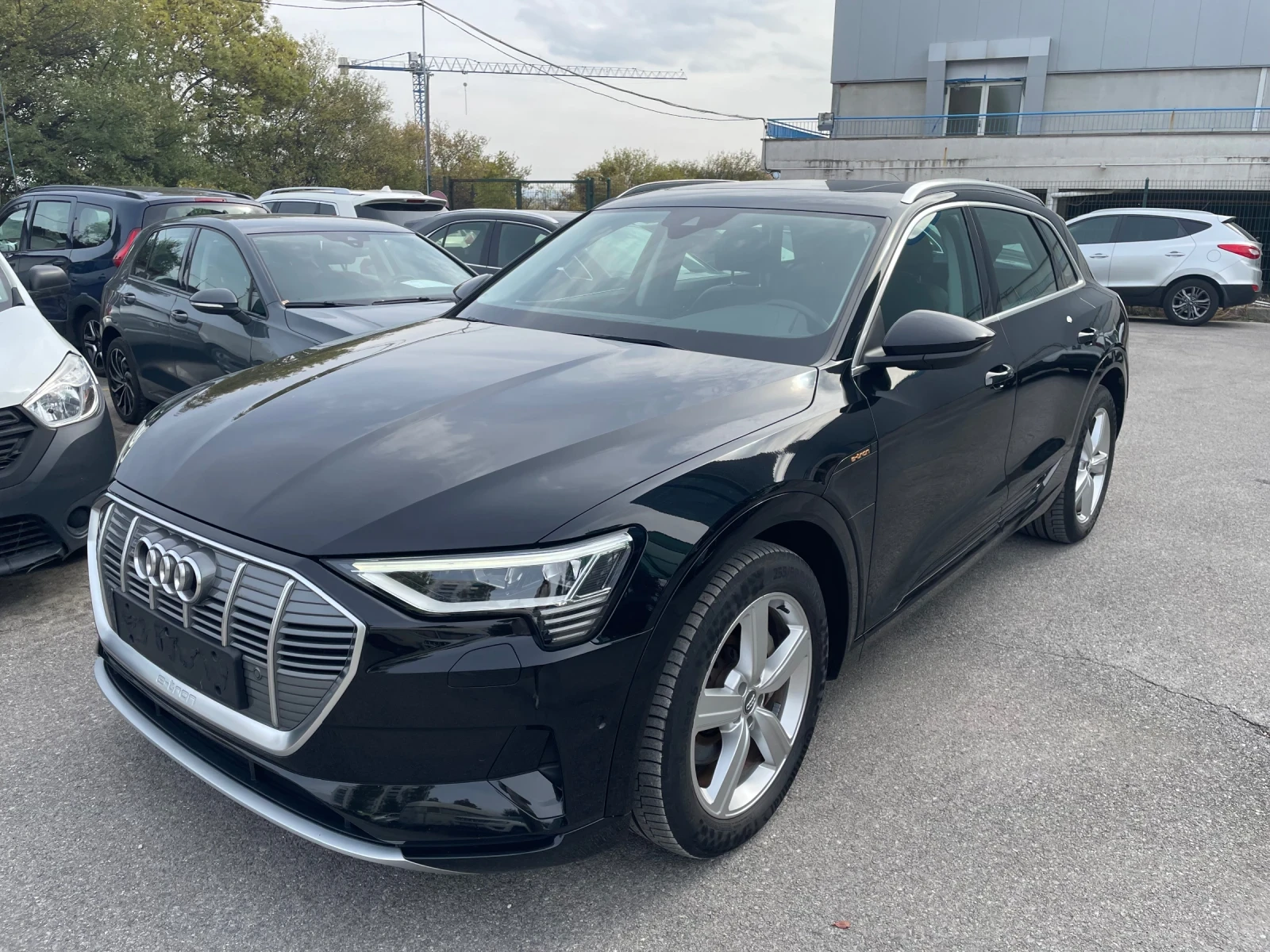 Audi E-Tron 50 Quattro, снимка 1