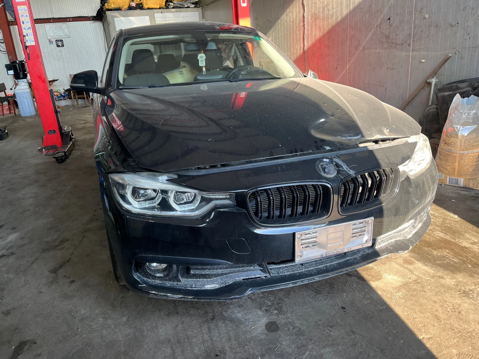 BMW 318 F30 318d 150hp LCI НА ЧАСТИ, снимка 1