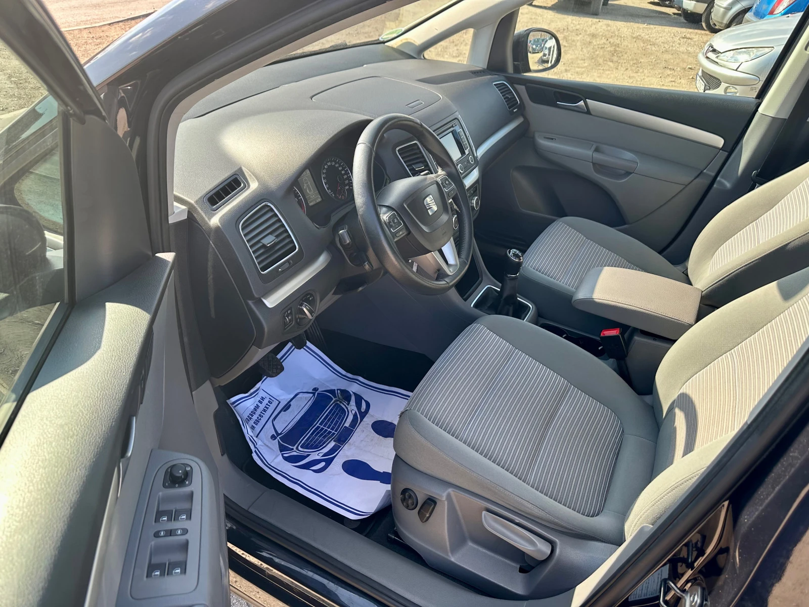 Seat Alhambra 6+ 1, NAVI, PANORAMA, 2.0tdi!!! | Mobile.bg   11