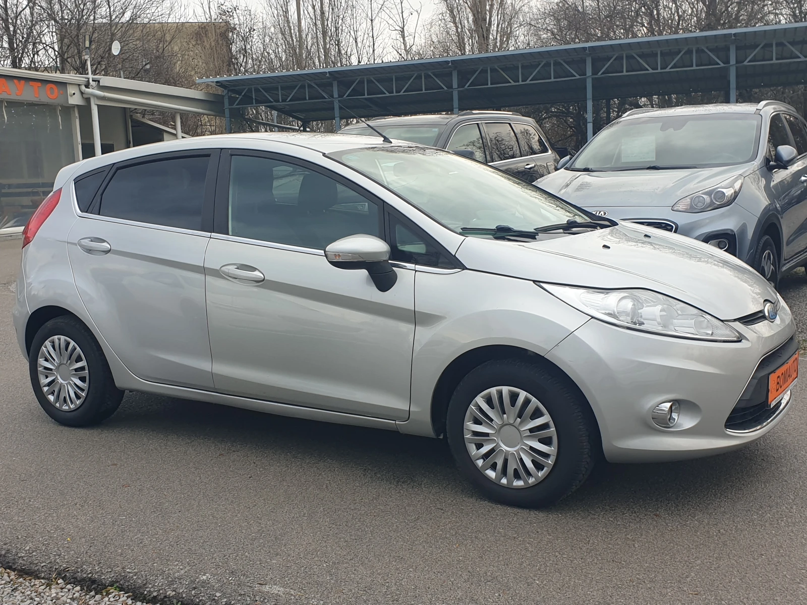 Ford Fiesta 1.2i* Klimatronik* 5 ВРАТИ - изображение 3