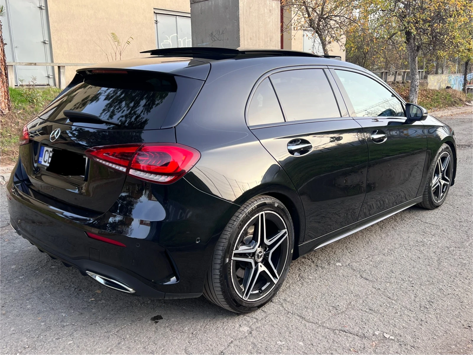 Mercedes-Benz A 250 4-Matic* AMG-Line* CarPlay* Keyless* Distronic - изображение 5