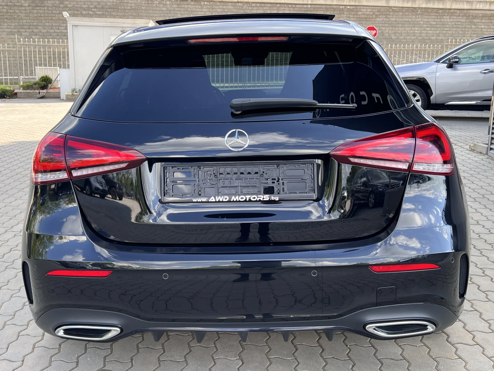 Mercedes-Benz A 250 4-Matic* AMG-Line* CarPlay* Keyless* SWISS - изображение 6