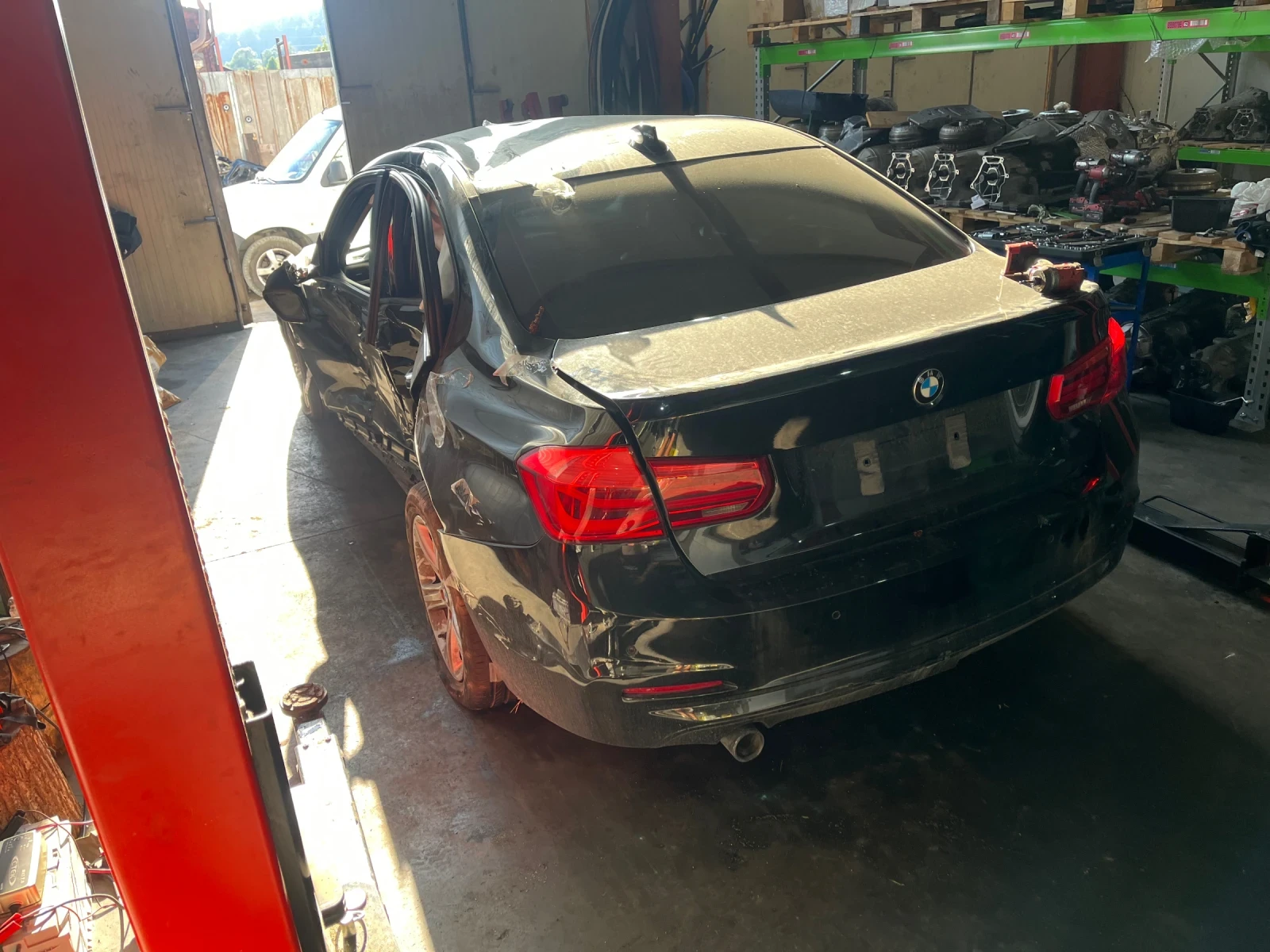 BMW 318 F30 318d 150hp LCI НА ЧАСТИ - изображение 5