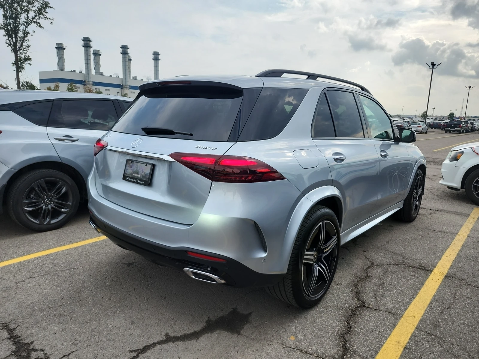 Mercedes-Benz GLE 450 * * CARFAX * * АВТО КРЕДИТ * *  - изображение 4