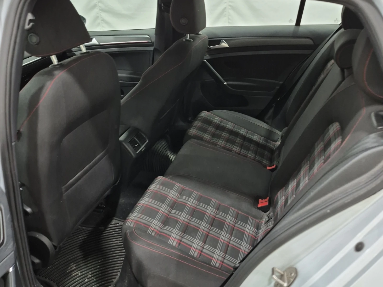 VW Golf * GT* CARFAX * БЕЗ ПЪРВОНАЧАЛНА ВНОСКА - изображение 10