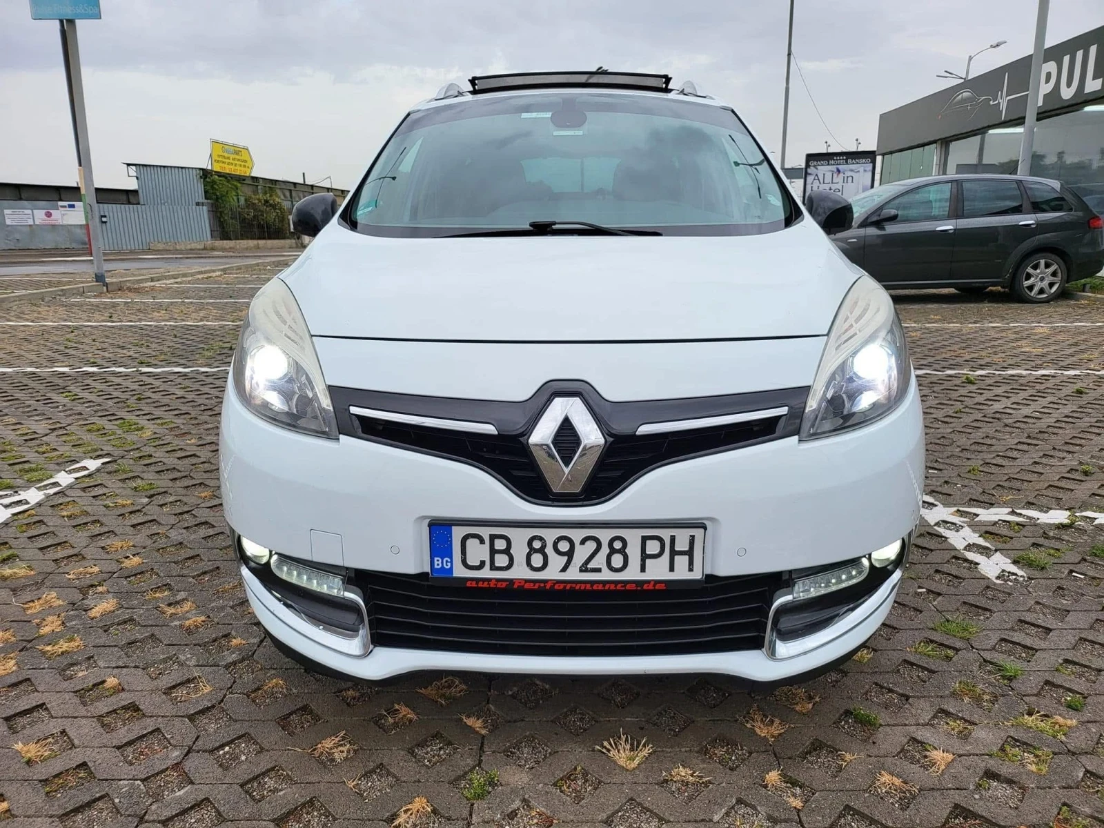 Renault Grand scenic 2.0dci   Limited BOSSE 150kc | Mobile.bg   3