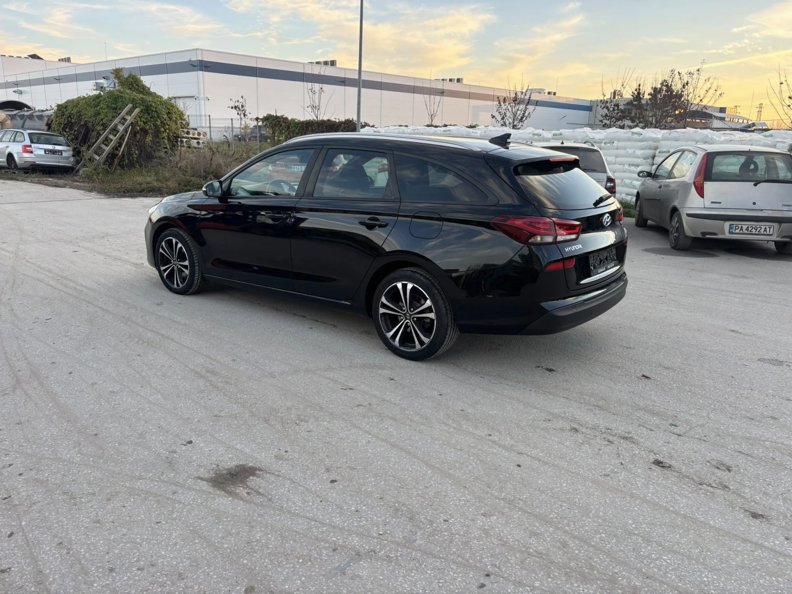 Hyundai I30 1.4 бензин ЕВРО6 - изображение 8