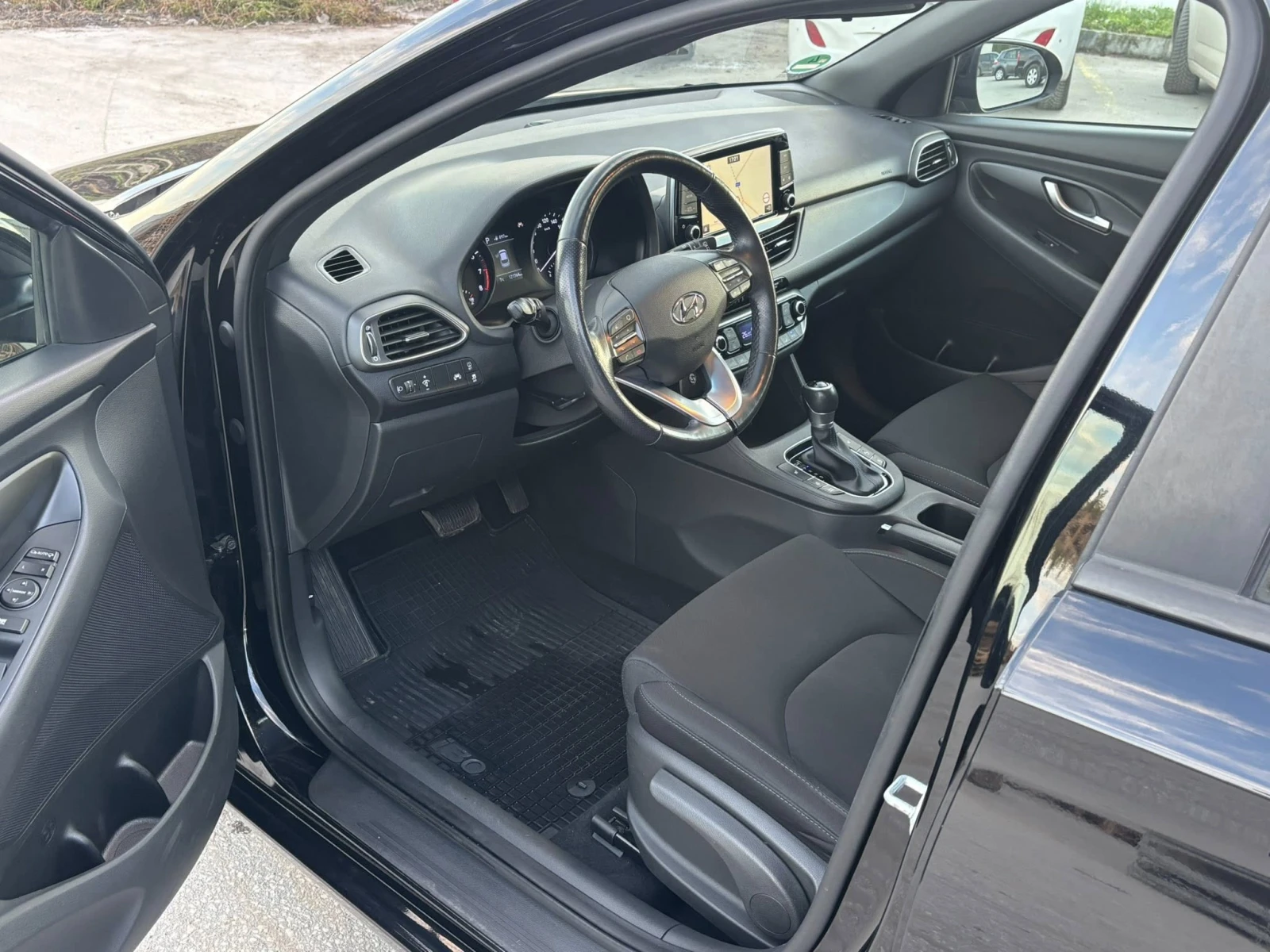 Hyundai I30 1.4 бензин ЕВРО6 - изображение 10