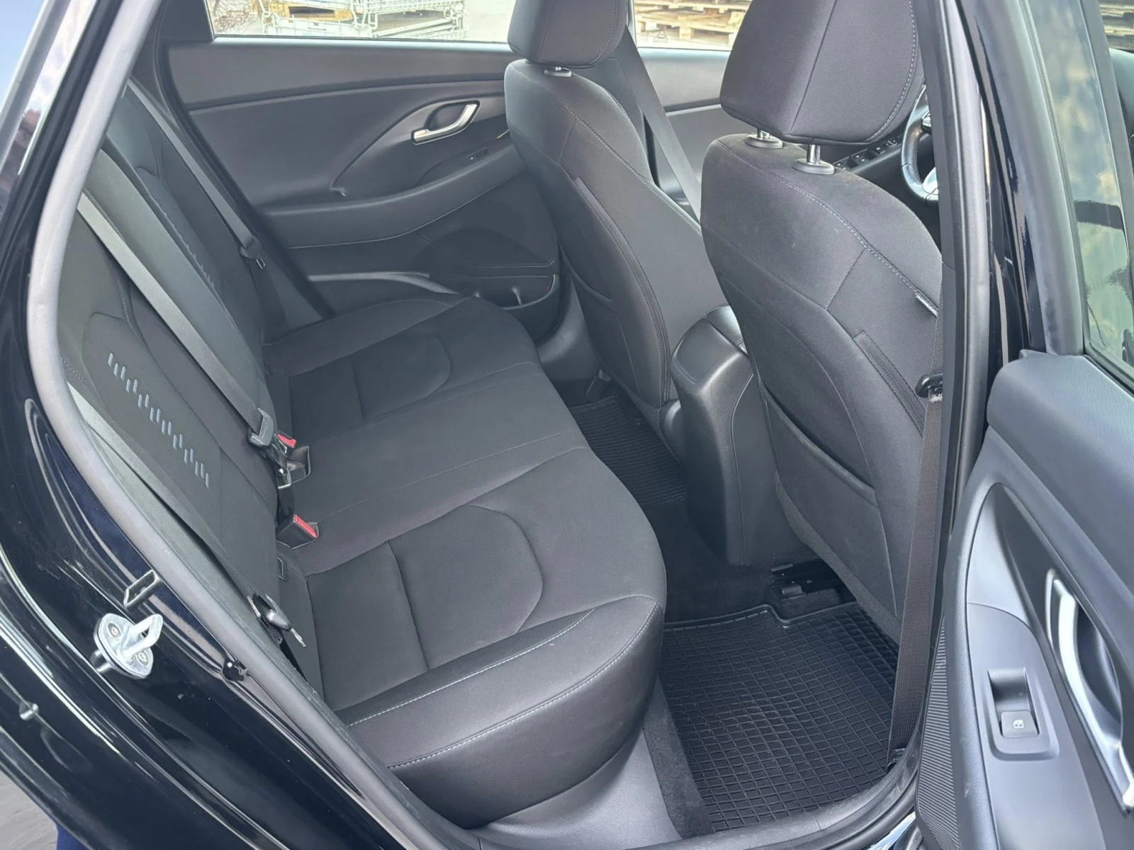 Hyundai I30 1.4 ������ ����6 | Mobile.bg � ����������� 12