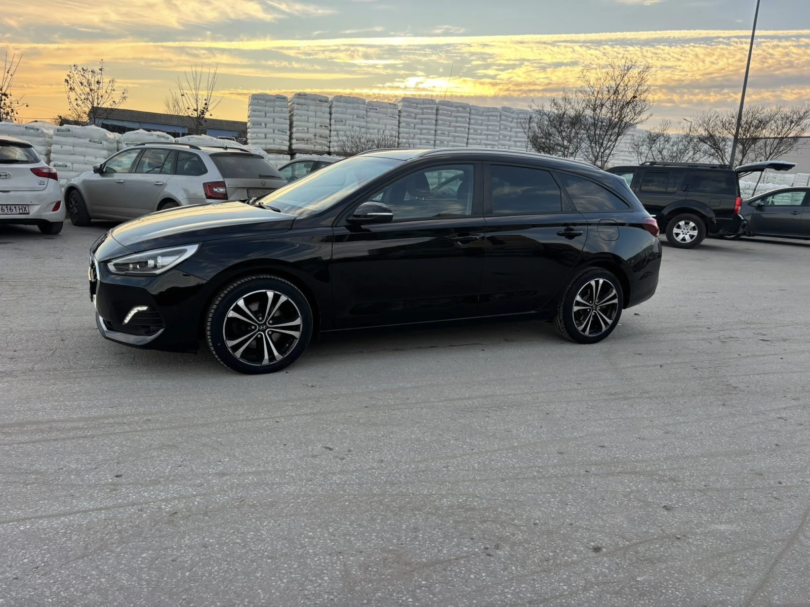 Hyundai I30 1.4 бензин ЕВРО6 - изображение 5