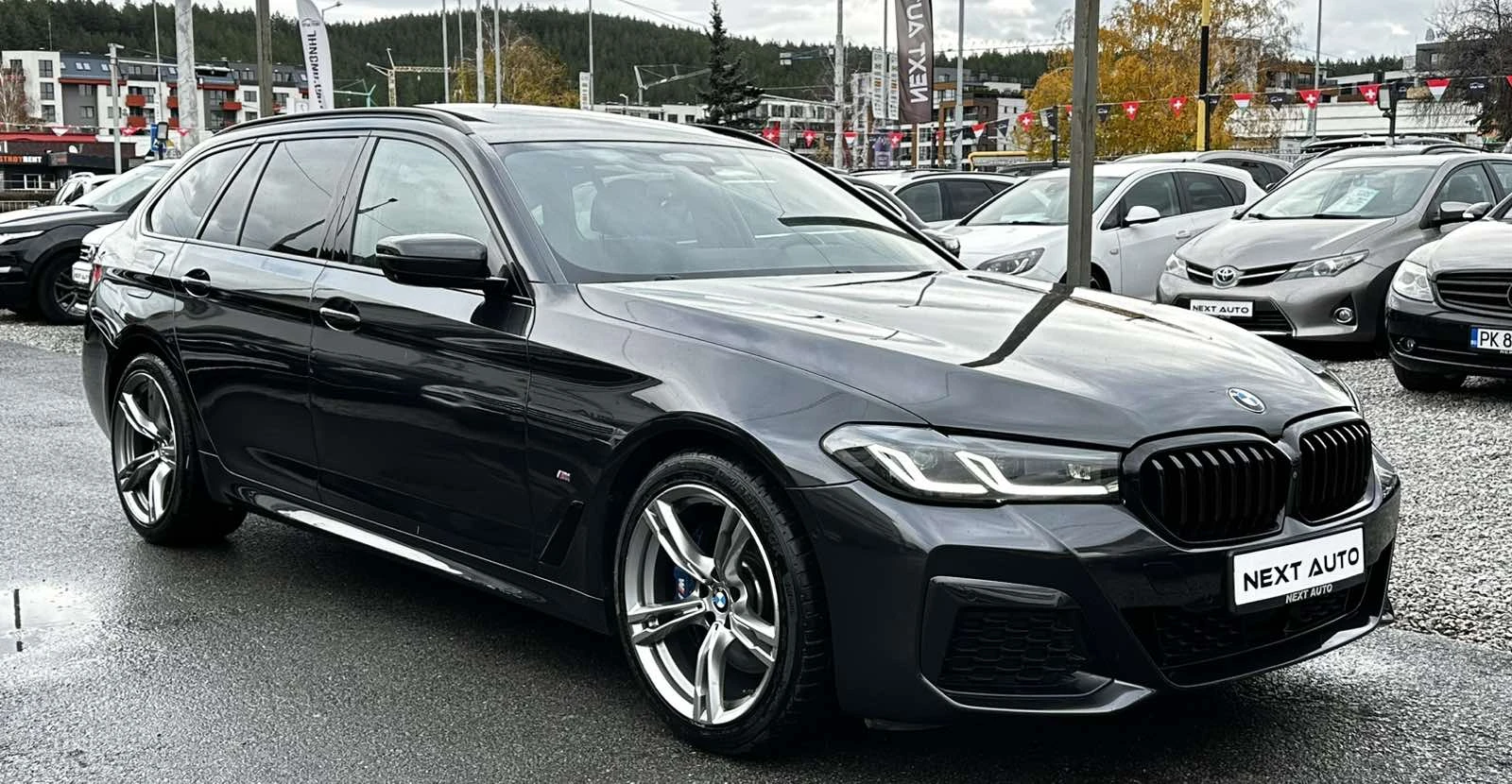 BMW 520 D 190HP XDRIVE M PACK 360'3D CAM PANO ОБДУХВАН - изображение 3