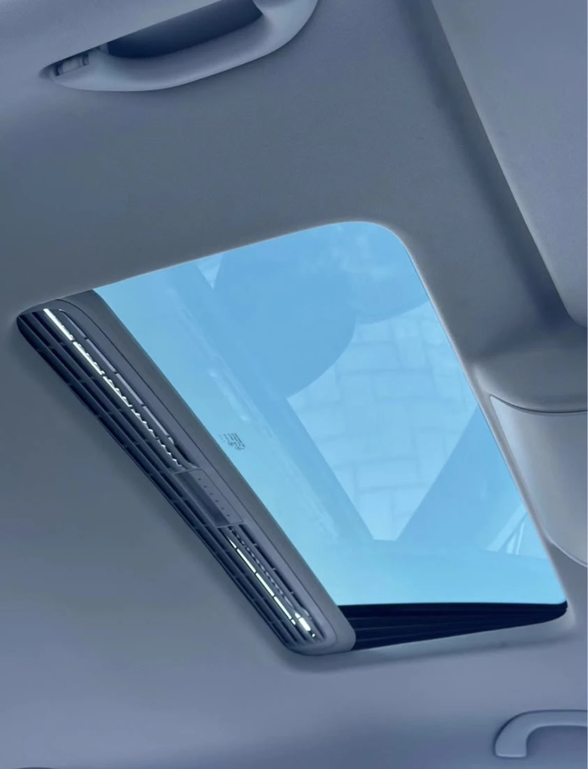 VW Touran CROSS/ DSG 170 7 местен - изображение 7