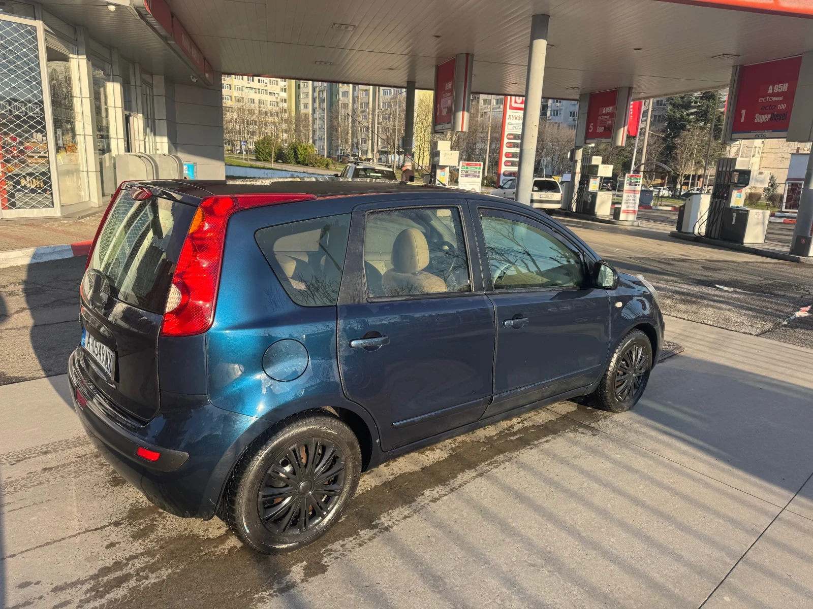 Nissan Note 1.4 ГАЗ/Бензин  - изображение 2