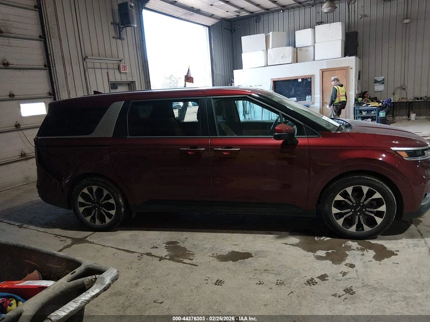 Kia Carnival 3.5l Mpv Ex, снимка 13 - Автомобили и джипове - 54154064