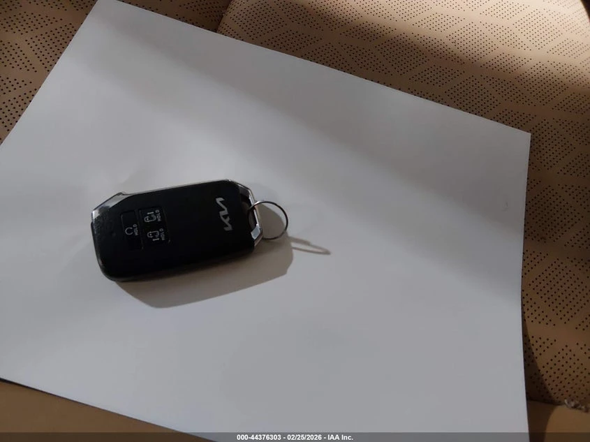 Kia Carnival 3.5l Mpv Ex, снимка 11 - Автомобили и джипове - 54154064