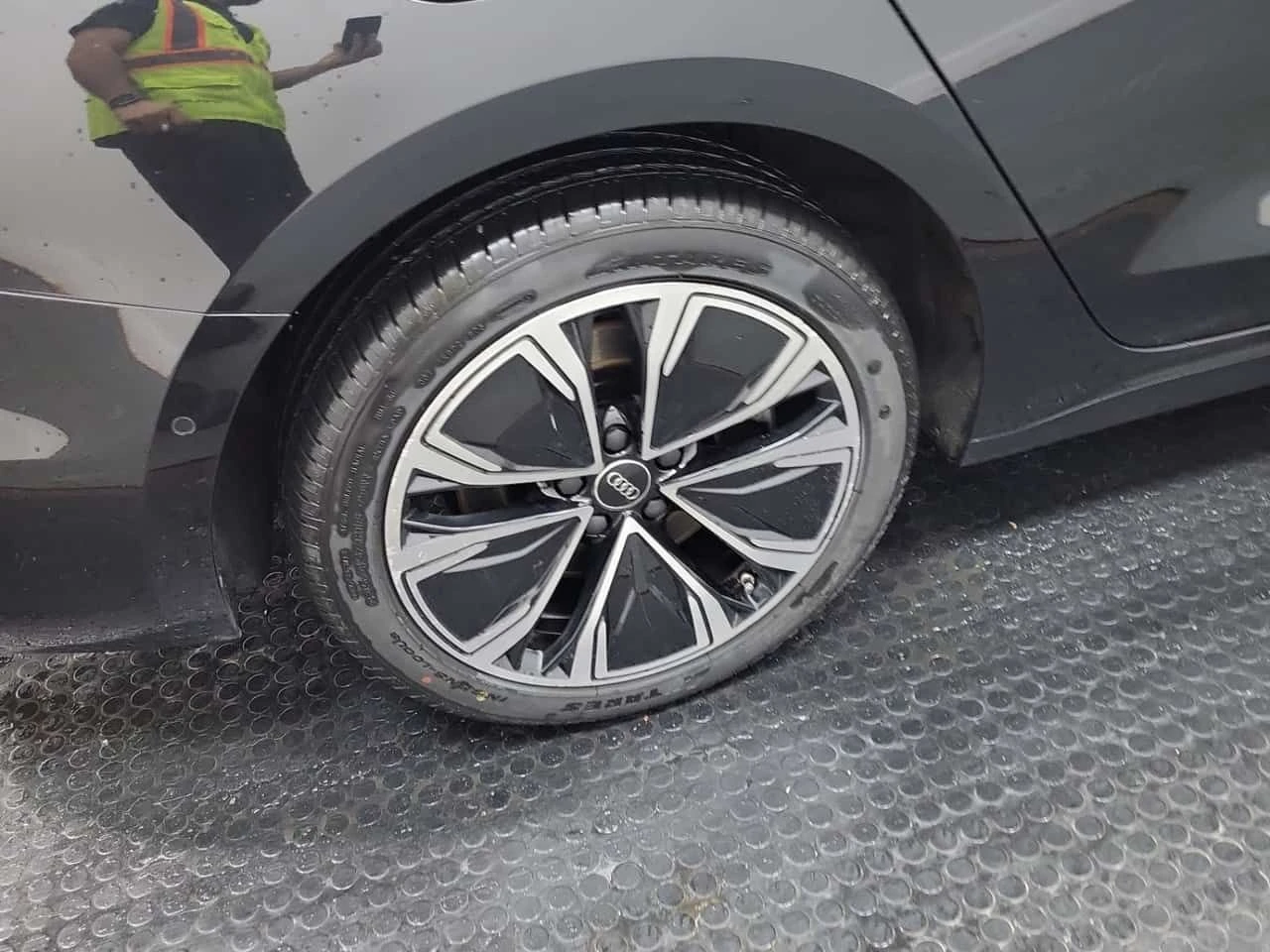 Audi A5 * 2.0 TFSI quattro * 2 �����* �������* PANO* KEYLE | Mobile.bg � ����������� 7