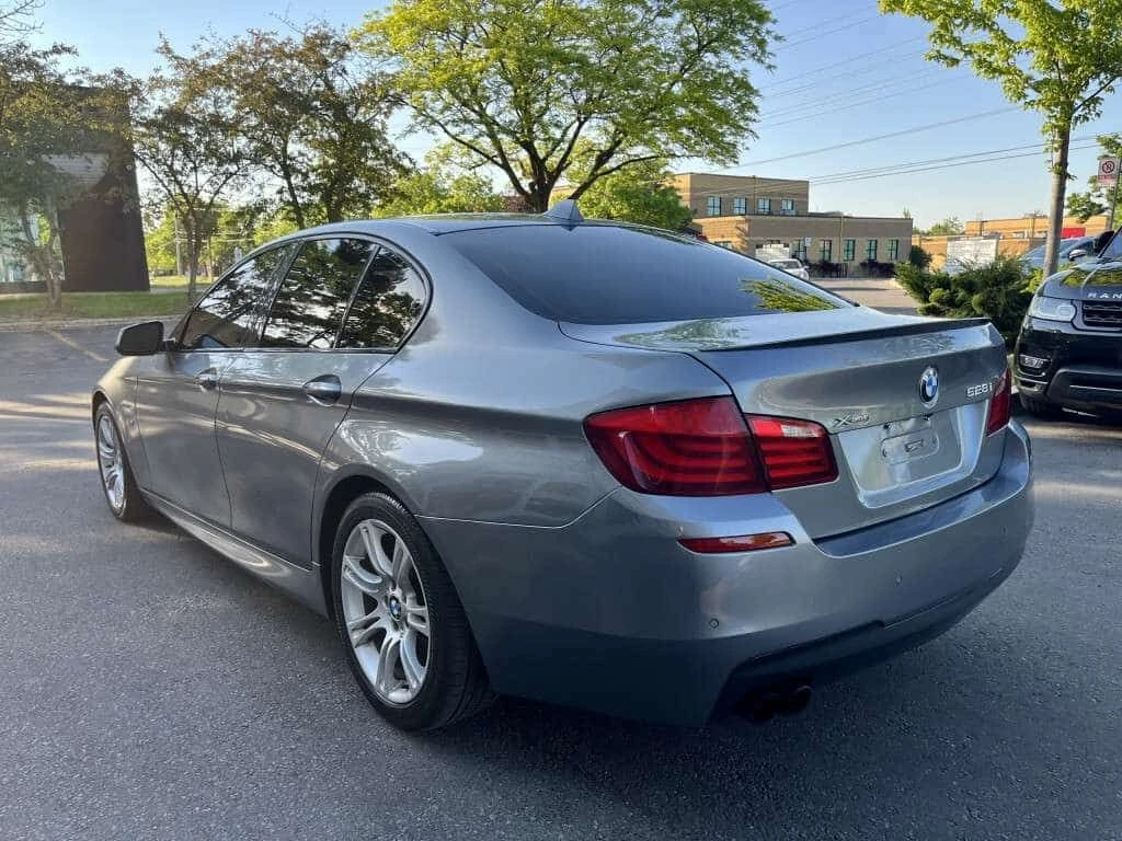 BMW 528 * 528i| XDRIVE| MSPORT PKG| LOW KMS| FULL SERVICE , снимка 7 - Автомобили и джипове - 54919110