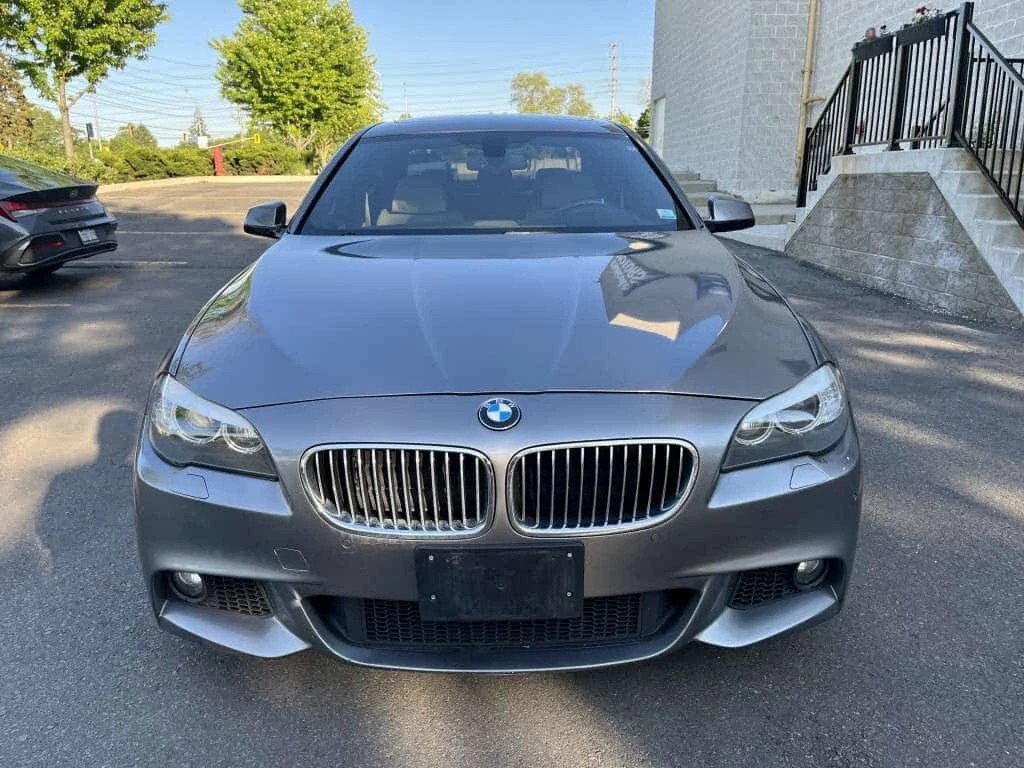 BMW 528 * 528i| XDRIVE| MSPORT PKG| LOW KMS| FULL SERVICE , снимка 2 - Автомобили и джипове - 54919110