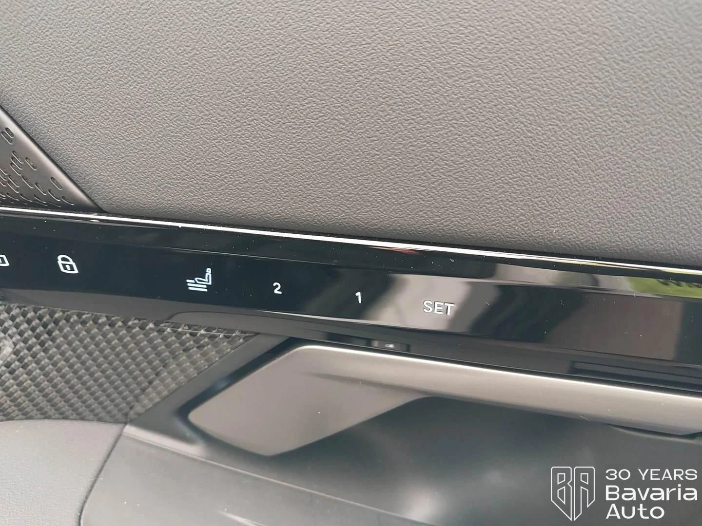 BMW 520 d M Sport Paket Steptronic, снимка 13 - Автомобили и джипове - 54970140