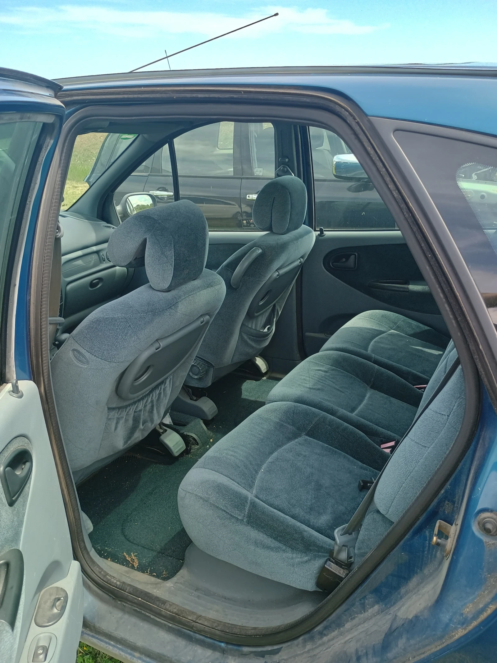 Renault Scenic, снимка 4 - Автомобили и джипове - 55134295