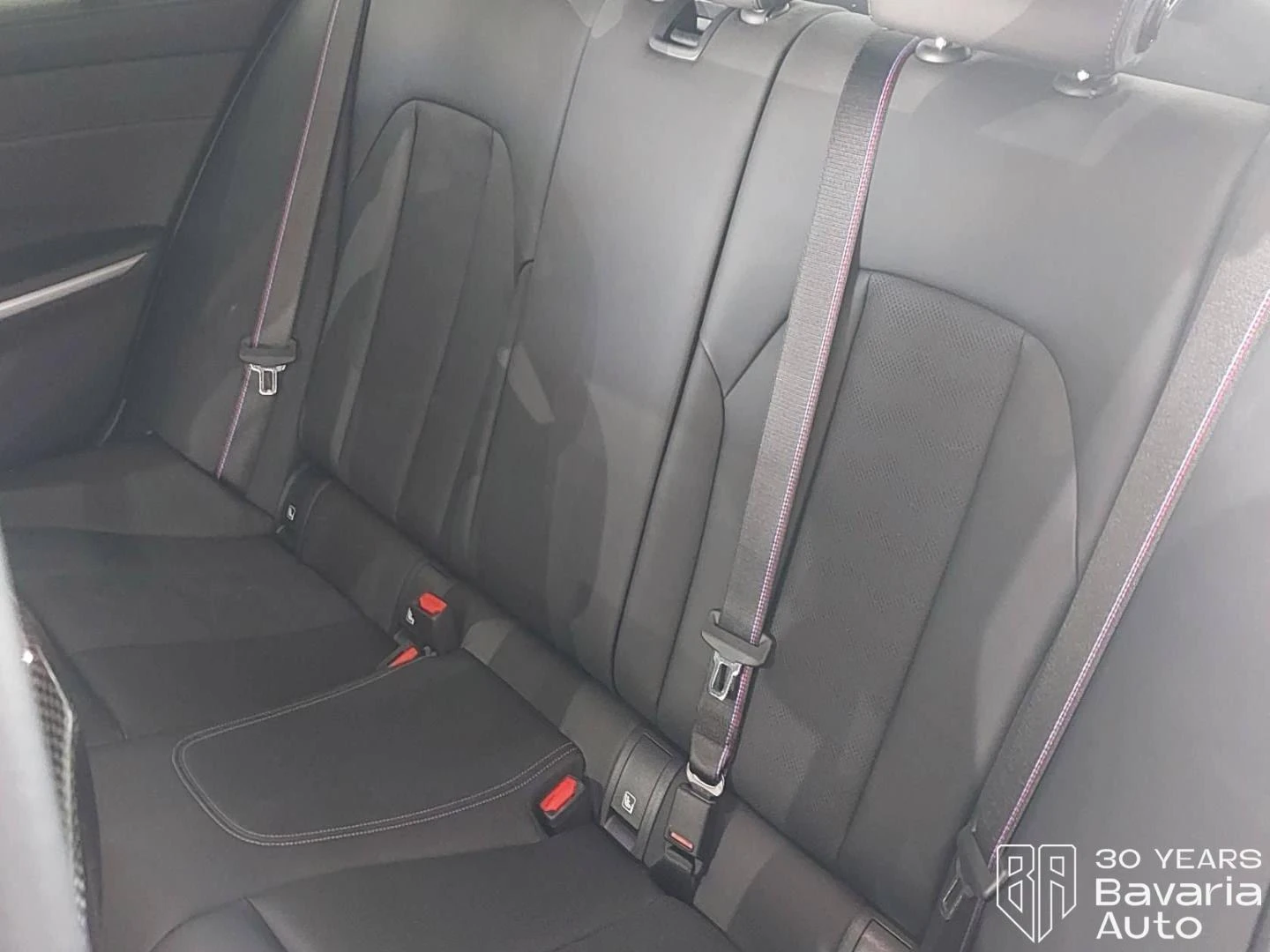 BMW M3 Competition xDrive Sportautomatic, снимка 8 - Автомобили и джипове - 55364366