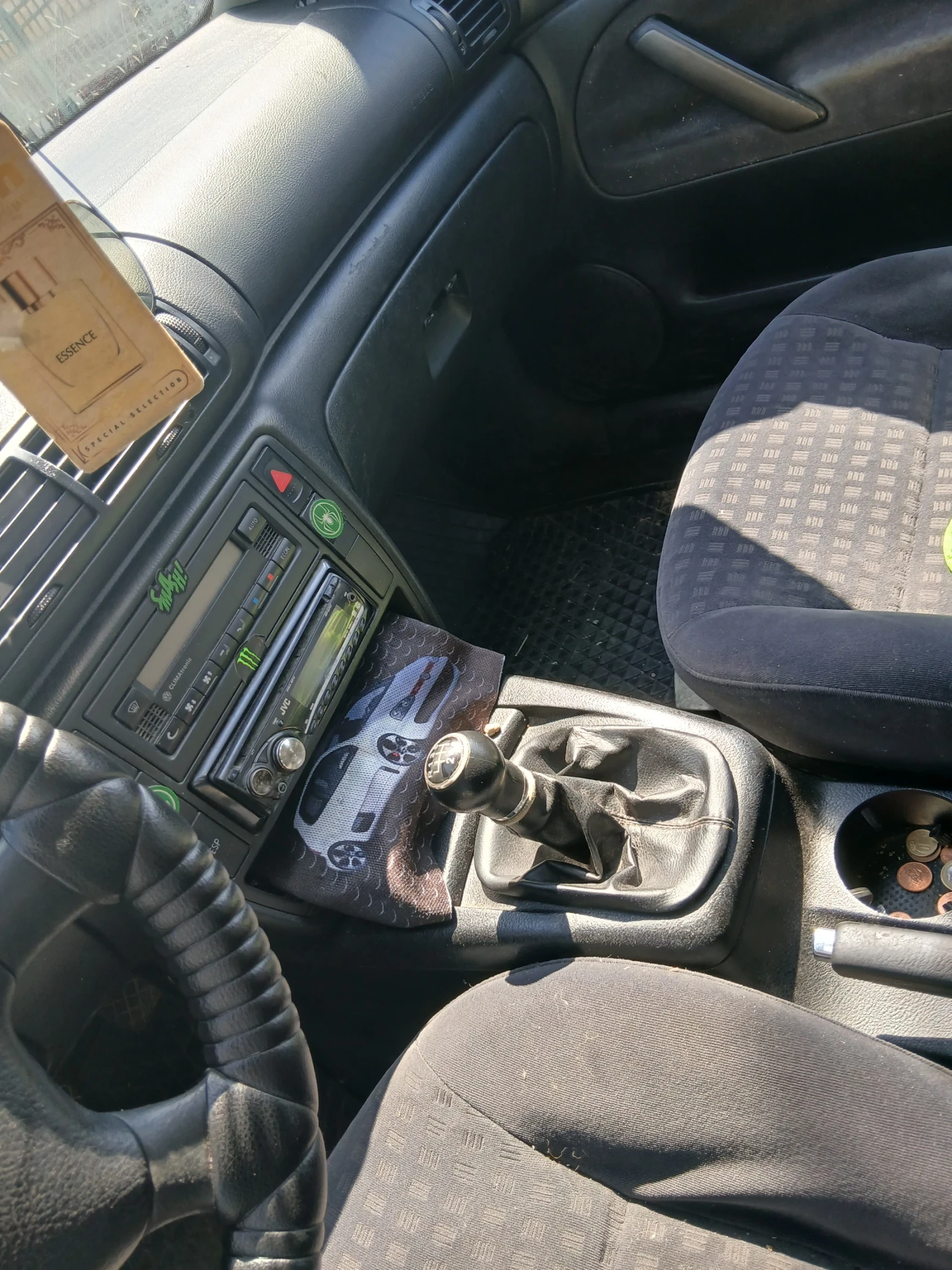 VW Passat, снимка 5 - Автомобили и джипове - 55801171