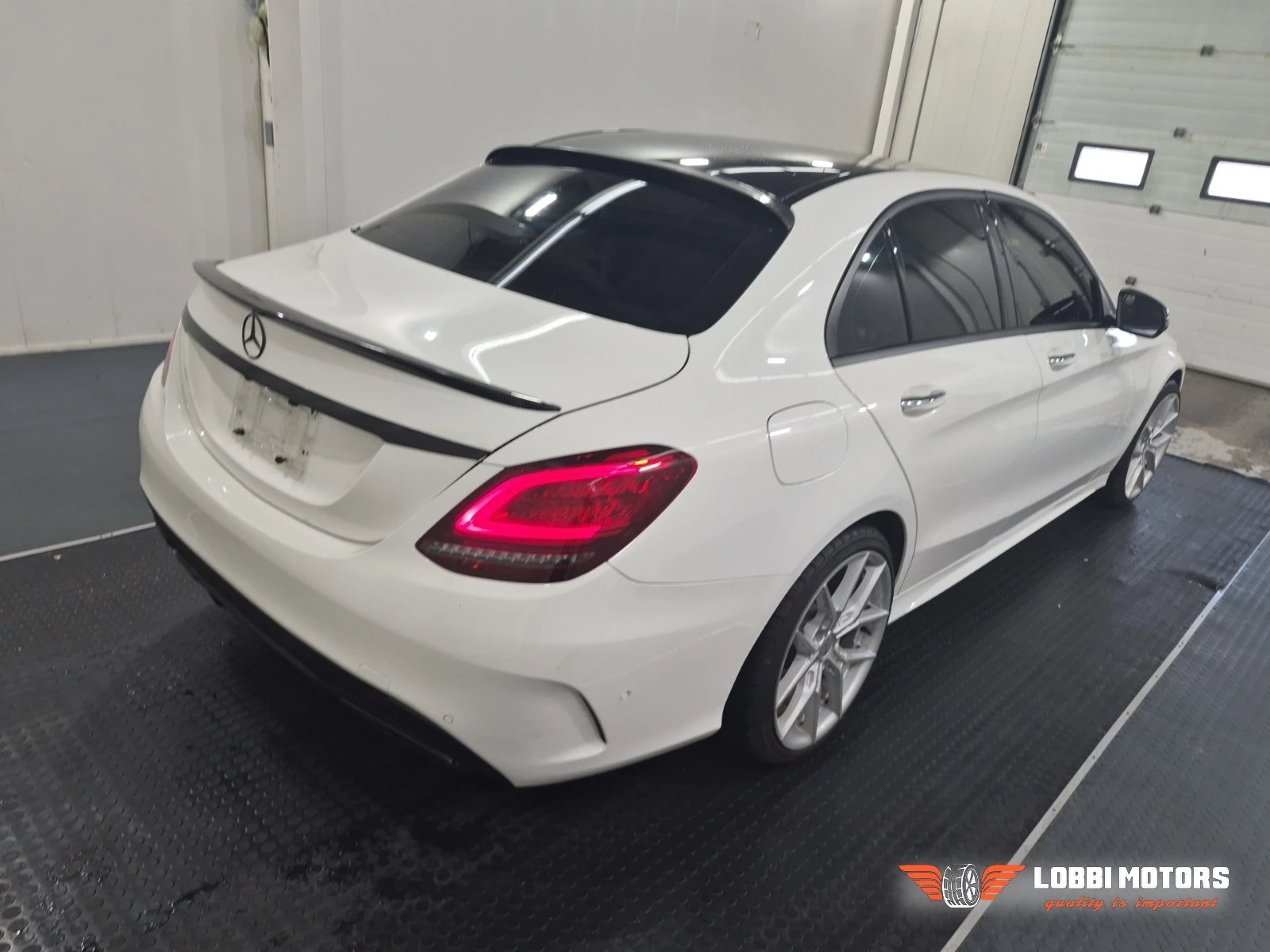 Mercedes-Benz C 300 | Mobile.bg � ����������� 3