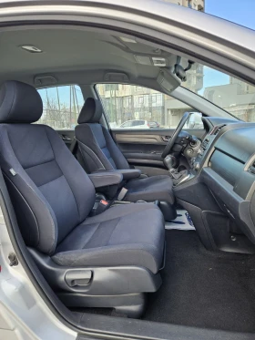 Honda Cr-v 2.0i-VTEC 4x4 Facelift TUV до 09.2027г. ЕВРО 5, снимка 13