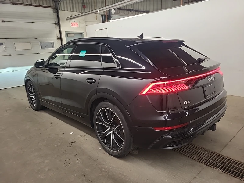 Audi Q8 * TECHNIK* CARFAX * БЕЗ ПЪРВОНАЧАЛНА ВНОСКА, снимка 6 - Автомобили и джипове - 52674044