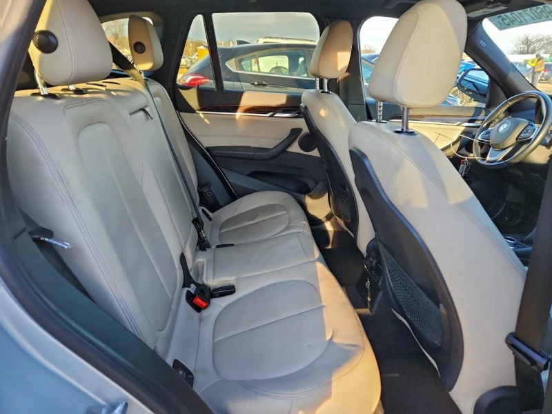BMW X1 2l xDrive28I, снимка 11 - Автомобили и джипове - 53262626