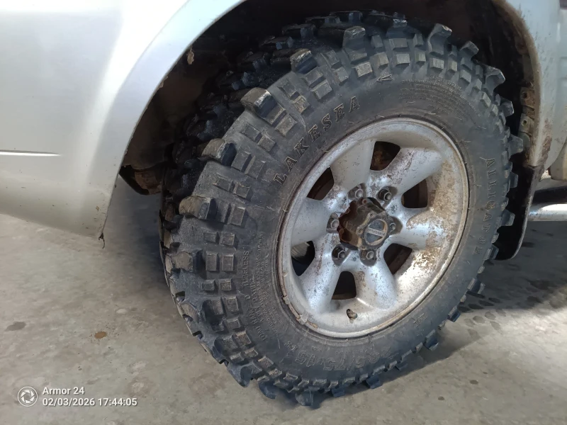 Nissan Terrano, снимка 4 - Автомобили и джипове - 53422687