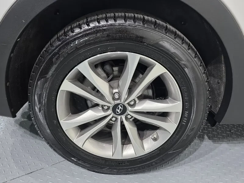 Hyundai Santa fe 2.0, снимка 5 - Автомобили и джипове - 54872211