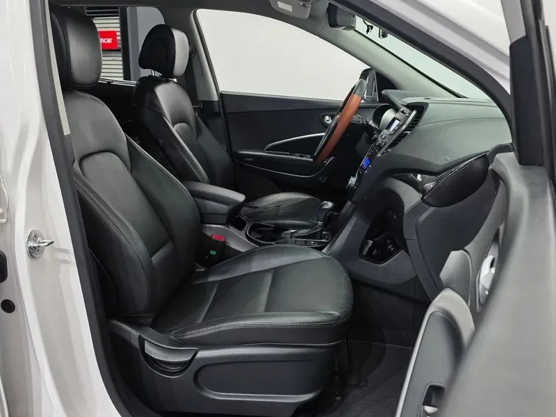 Hyundai Santa fe 2.0, снимка 11 - Автомобили и джипове - 54872211