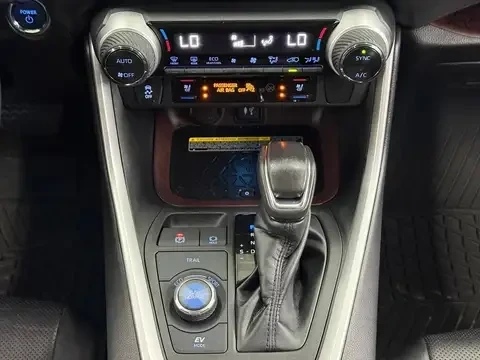 Toyota Rav4 Hybrid Limited * 360 * Обдухване * JBL * 4x4 * , снимка 15 - Автомобили и джипове - 55987838