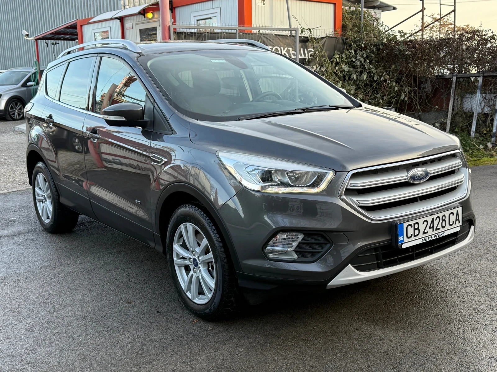 Ford Kuga Facelift 2018г. 2.0 TDCI (150 кс) 4x4/EU6/Обслужен - изображение 3